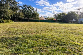 Plus de détails pour 712 NW 1st Ave, Fort Lauderdale, FL - Terrain à louer