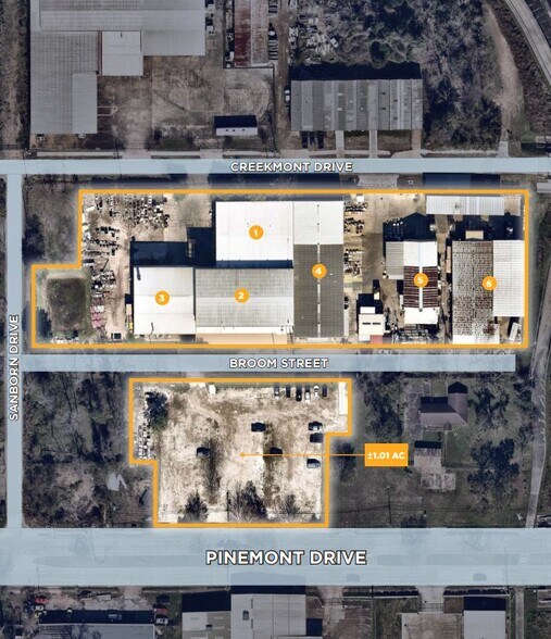 4703 Creekmont Dr, Houston, TX à vendre - Photo de l’immeuble – Image 3 sur 4