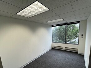 1200 Jorie Blvd, Oak Brook, IL à louer Photo intérieure– Image 2 sur 14