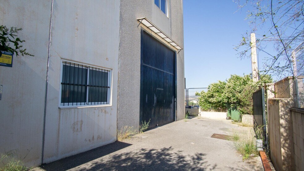 Industriel/Logistique dans Petrer à vendre - Photo de l’immeuble – Image 1 sur 17