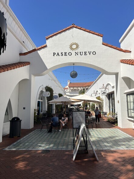 209-651 Paseo Nuevo, Santa Barbara, CA à louer - Photo de l’immeuble – Image 2 sur 5