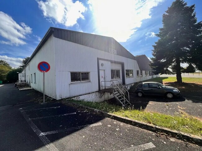 Plus de détails pour Bureau à louer