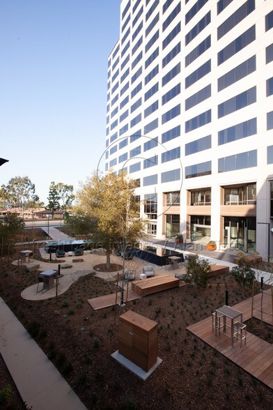 Orange Executive Tower, 1100 Town Rd, Orange, CA à louer - Photo de l’immeuble – Image 3 sur 6