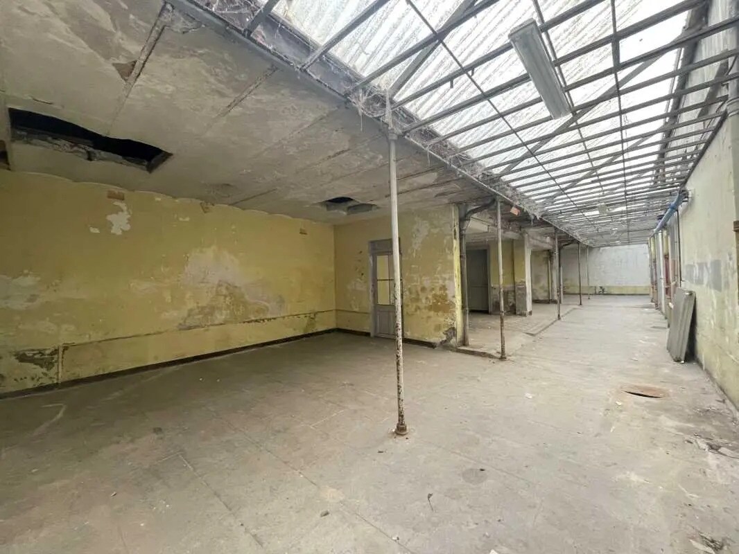 Local d’activités dans Villeurbanne à louer Photo intérieure– Image 1 sur 7