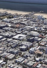 1315 Lincoln Blvd, Santa Monica, CA à louer Aérien– Image 1 sur 7