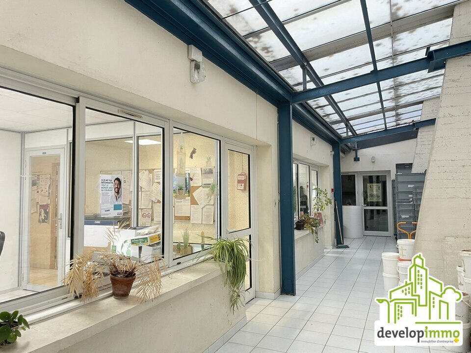 Bureau dans Caen à vendre Photo de l’immeuble– Image 1 sur 14
