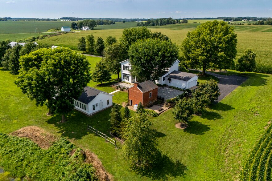 29614 Tarlton Adelphi Rd, Laurelville, OH à vendre - Photo de l’immeuble – Image 3 sur 31
