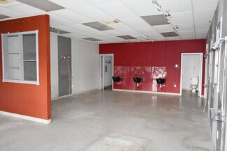 Plus de détails pour 2517-2519 Strawberry Rd, Pasadena, TX - Local commercial à louer