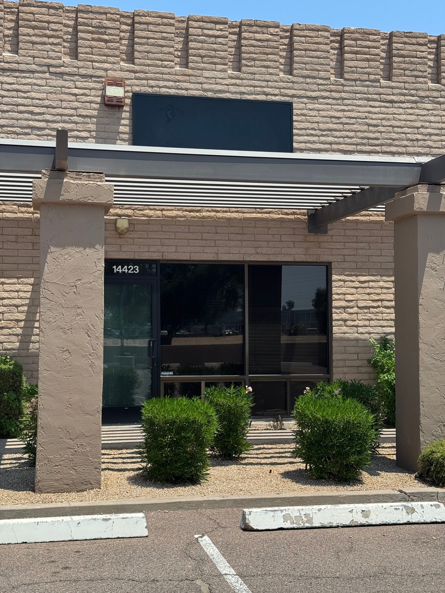 14421-14449 N 73rd St, Scottsdale, AZ à louer Photo de l’immeuble– Image 1 sur 5