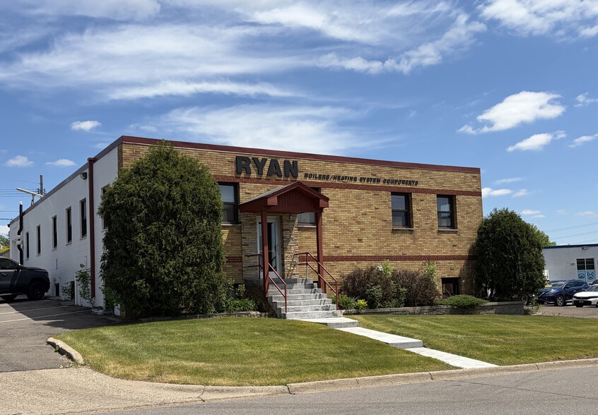 3361 Republic Ave, Saint Louis Park, MN à vendre - Photo principale – Image 1 sur 4