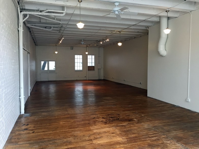 331 W Pierpont Ave, Salt Lake City, UT à louer - Photo intérieure – Image 2 sur 10