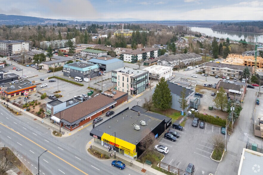 11770 Fraser St, Maple Ridge, BC à louer - Photo de l’immeuble – Image 2 sur 3