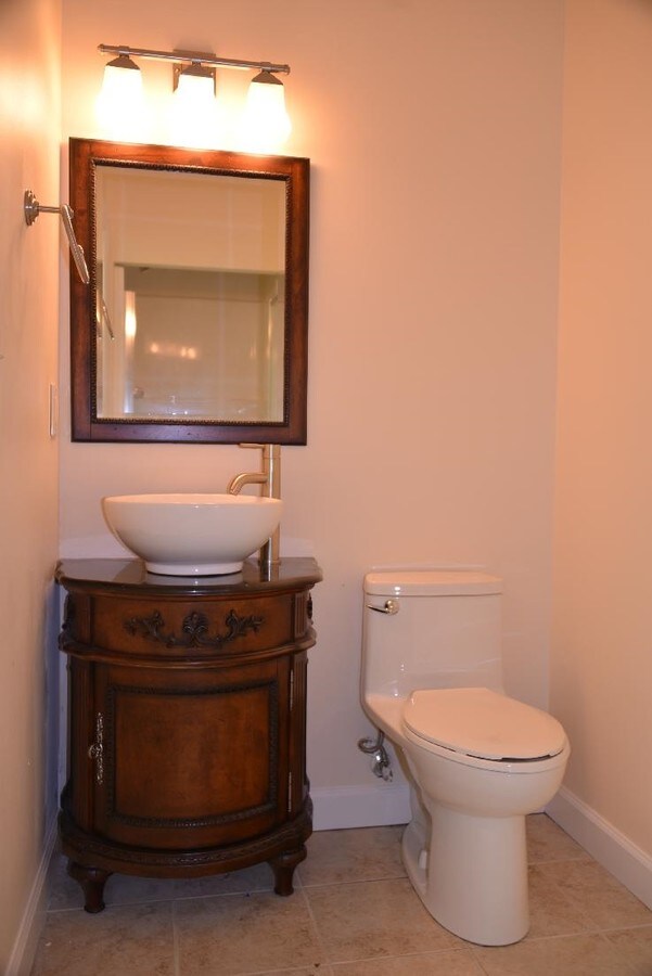 1081 Cambridge Sq, Alpharetta, GA 30009 - Lot A and E - - Photo intérieure - Image 2 of 2