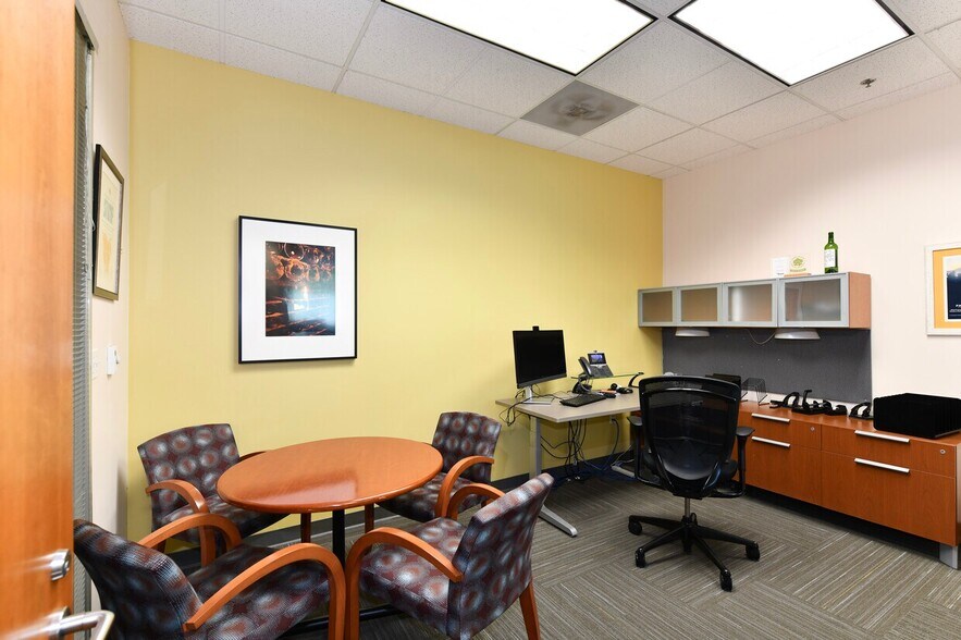 899 Adams St, Saint Helena, CA à vendre - Photo de l’immeuble – Image 3 sur 15