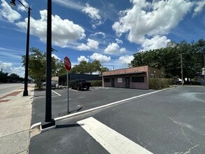 900 S French Ave, Sanford, FL à louer Photo intérieure– Image 2 sur 6