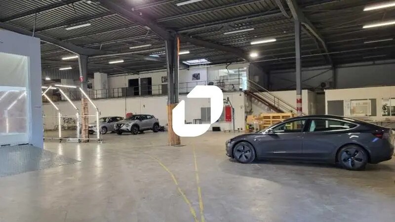 Industriel/Logistique dans Mérignac à louer - Photo de l’immeuble – Image 2 sur 8