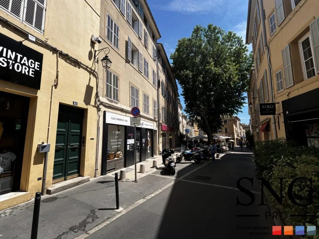 Local commercial dans Aix-en-Provence à louer Photo de l’immeuble– Image 1 sur 13