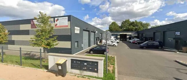 Plus de détails pour Local d'activités, Industriel/Logistique à louer