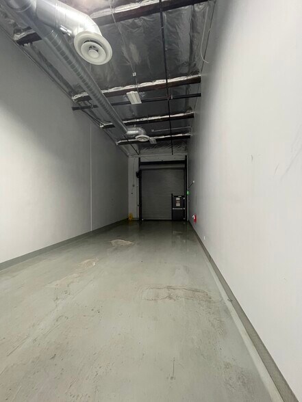 3144 W Adams St, Santa Ana, CA à louer - Photo intérieure – Image 2 sur 13