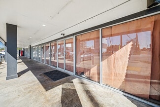 Plus de détails pour 5600 Yale St, Houston, TX - Local commercial à louer