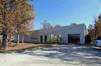 Plus de détails pour 313 Gallimore Dairy Rd, Greensboro, NC - Industriel/Logistique à vendre