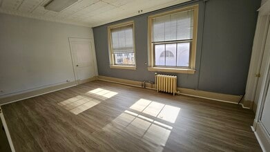 516 N Charles St, Baltimore, MD à louer Photo intérieure– Image 2 sur 12