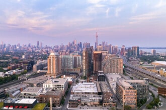 171 E Liberty St, Toronto, ON - VUE AÉRIENNE  vue de carte - Image1