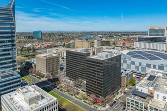 555 Capitol Mall, Sacramento, CA - VUE AÉRIENNE  vue de carte