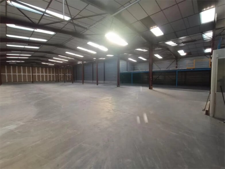 Local d’activités dans Aubervilliers à louer - Photo intérieure – Image 3 sur 9