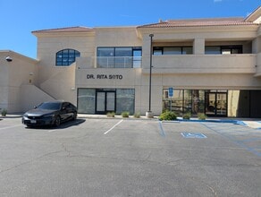 78900 Avenue 47, La Quinta, CA à louer Photo intérieure– Image 1 sur 3