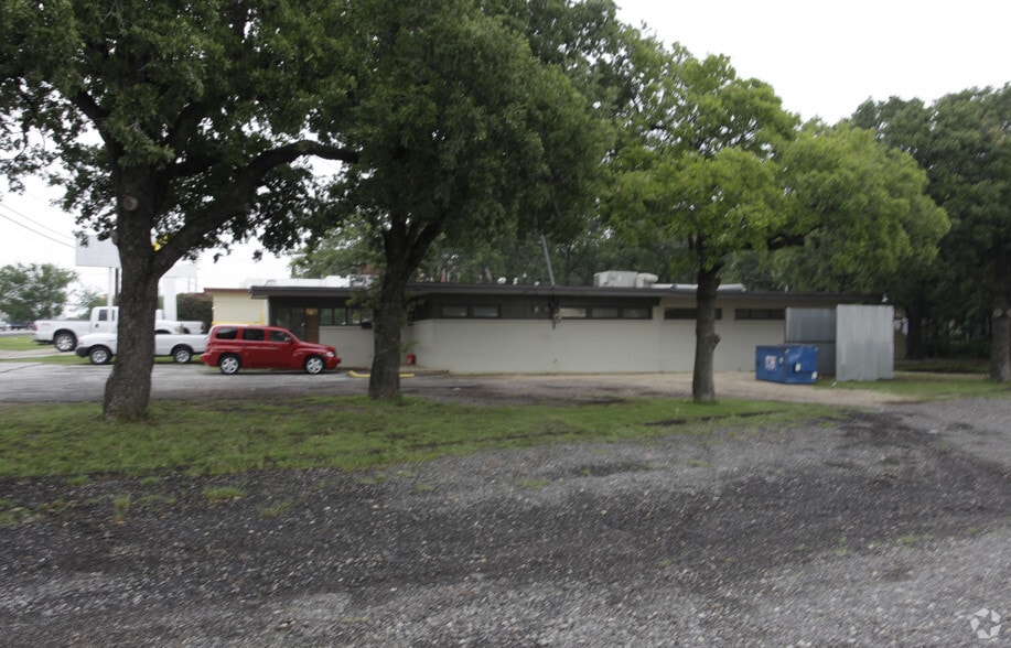 7600 Baker Blvd, Fort Worth, TX à louer - Photo de l’immeuble – Image 2 sur 16