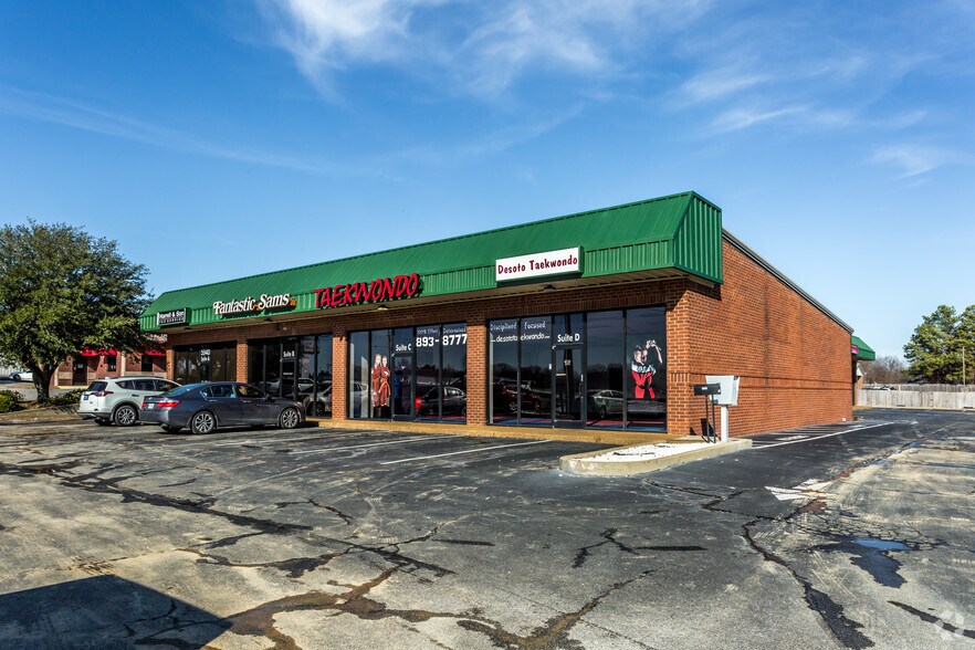 5940 E Goodman Rd, Olive Branch, MS à louer - Photo principale – Image 2 sur 4