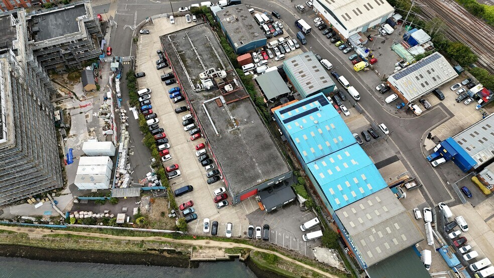 Mount Pleasant Rd, Southampton à vendre - Photo de l’immeuble – Image 3 sur 6