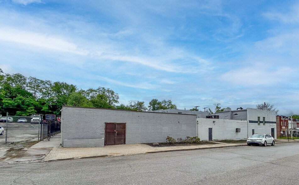 1517 Braddish Ave, Baltimore, MD à vendre - Photo de l’immeuble – Image 2 sur 13