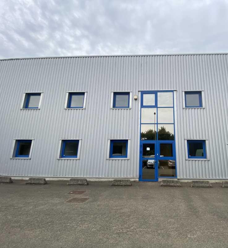 Bureau dans Allonne à louer Photo de l’immeuble– Image 1 sur 9