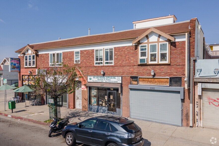 2265-2273 Washington Blvd, Los Angeles, CA à louer - Photo de l’immeuble – Image 3 sur 4