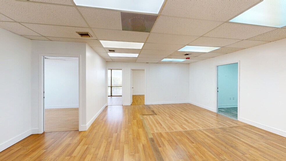540 NW 165th St, Miami, FL à louer - Numérisation 3D Matterport – Image 2 sur 15