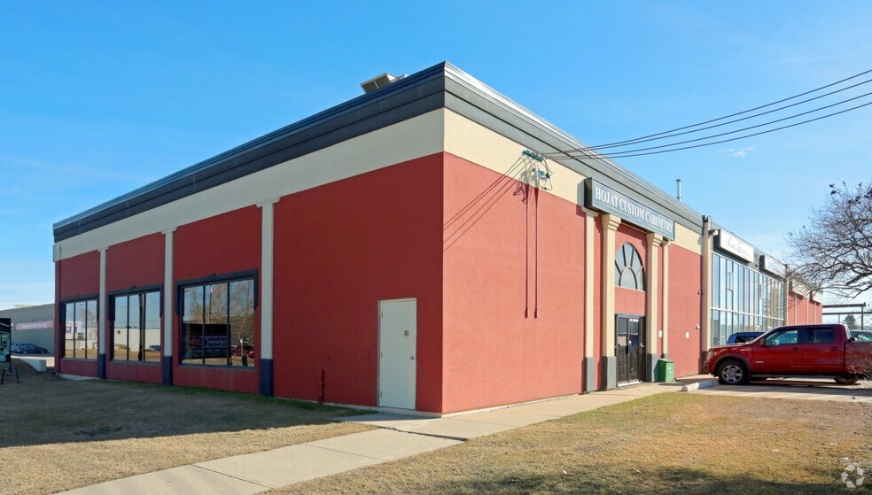 3903 99th St, Edmonton, AB à louer - Photo de l’immeuble – Image 2 sur 6