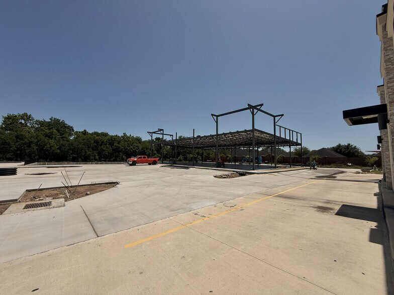 11626 Highway 6, Fresno, TX à louer - Photo de l’immeuble – Image 3 sur 7