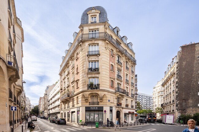 Plus de détails pour 151 Rue Blomet, Paris - Bureau à louer