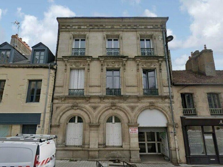Bureau dans Alençon à louer - Photo de l’immeuble – Image 1 sur 1