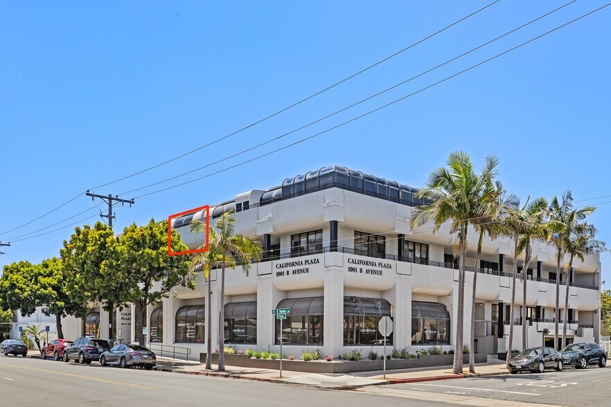 1001 B Ave, Coronado, CA à vendre - Photo de l’immeuble – Image 1 sur 4