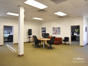 2204-2232 Welsch Industrial Ct, Saint Louis, MO à louer Photo intérieure– Image 2 sur 2