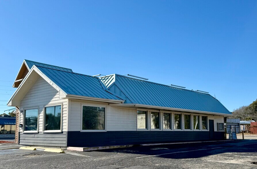 1204 S Kings Hwy, Myrtle Beach, SC à vendre - Photo de l’immeuble – Image 2 sur 12