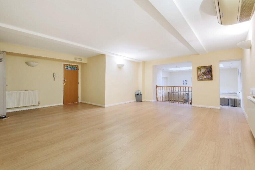 32-34 Byron Hill Rd, Harrow à vendre - Photo de l’immeuble – Image 3 sur 14