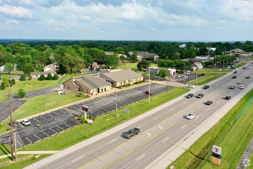 12810-12818 Tesson Ferry Rd, Saint Louis, MO à louer - Photo de l’immeuble – Image 3 sur 6