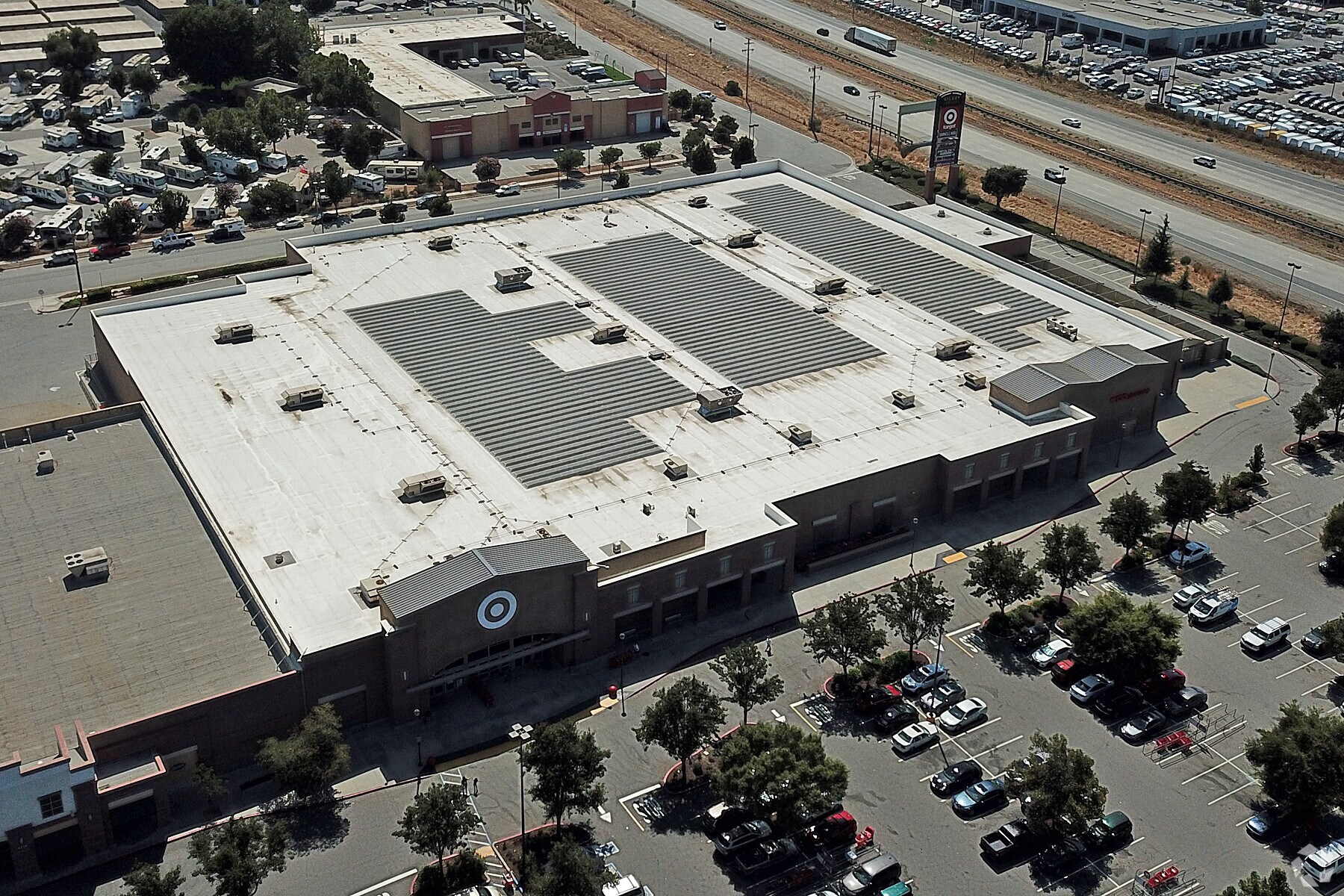 6705-6975 Camino Arroyo, Gilroy, CA à louer Photo de l’immeuble– Image 1 sur 4