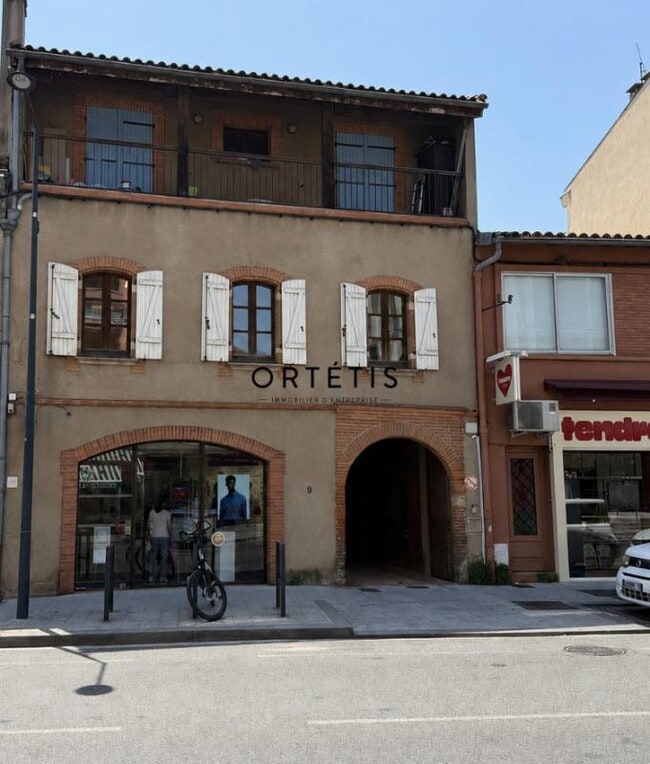 Plus de détails pour Local commercial à vendre