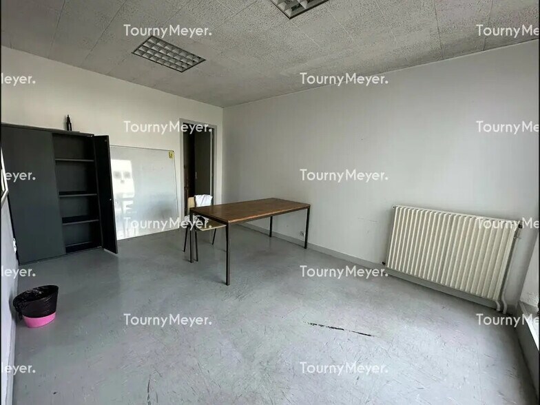 Bureau dans Saint-Herblain à louer - Photo de l’immeuble – Image 3 sur 4