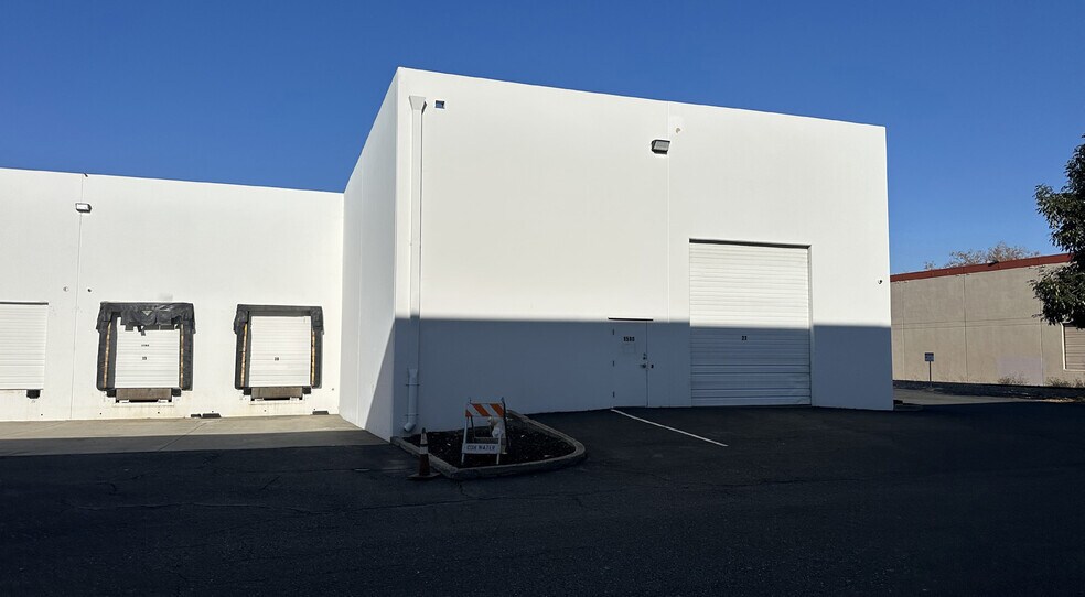 1580 Zephyr Ave, Hayward, CA à louer - Photo de l’immeuble – Image 2 sur 8